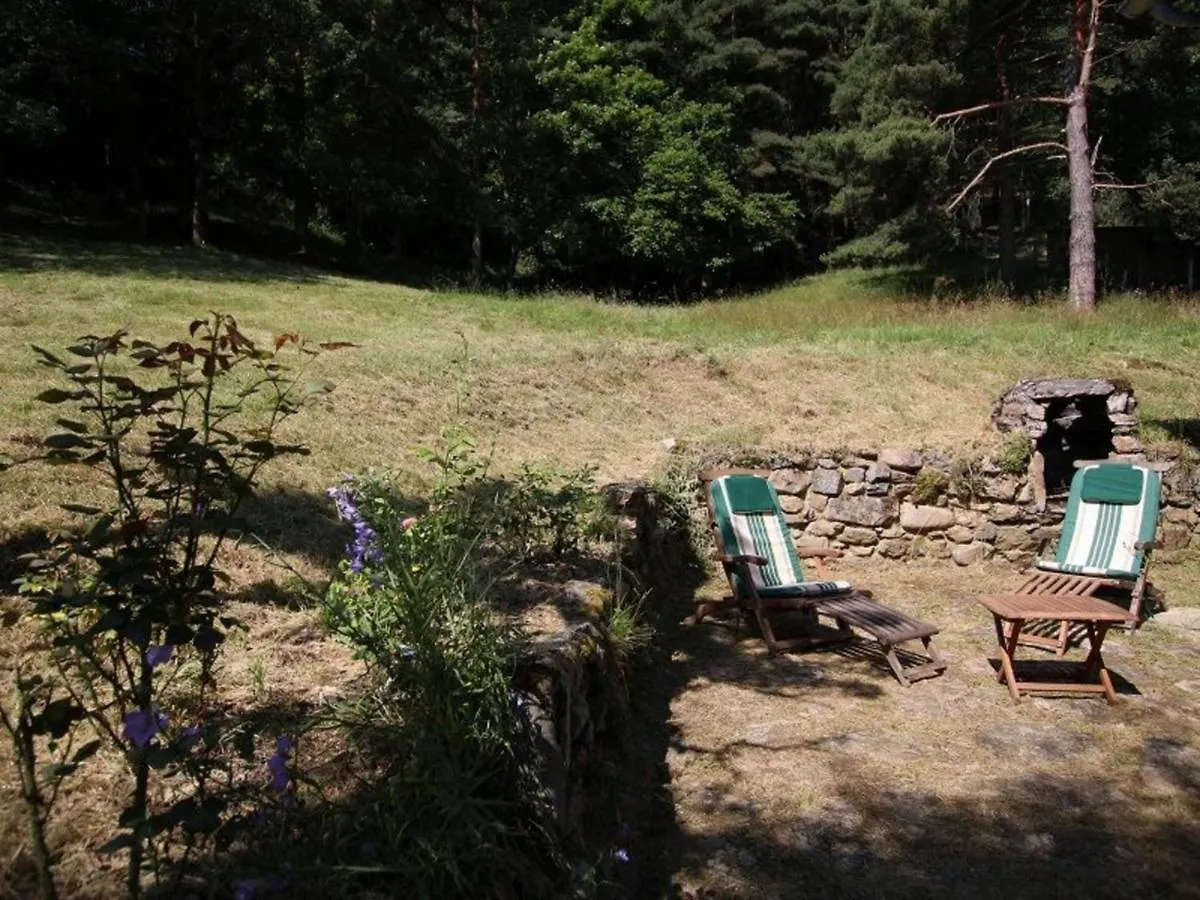 Maison Familiale Avec Terrasse, Grand Terrain Et Proche De La Riviere - Alleyras, 6 Pers. - Fr-1-582-244
