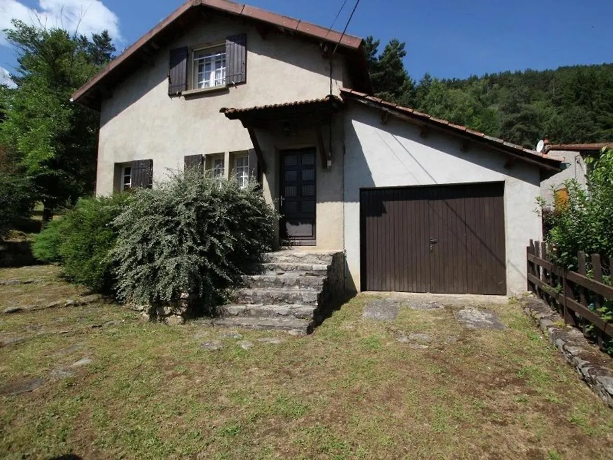 Maison Familiale Avec Terrasse, Grand Terrain Et Proche De La Riviere - Alleyras, 6 Pers. - Fr-1-582-244 Alleyras